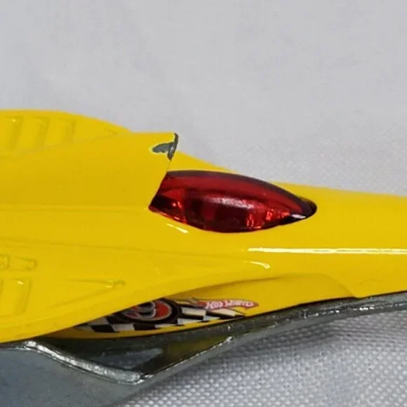 Mattel Hot Wheels Red Line 2009 World Racer Greased Lightnin Yellow, Thailand - Picture 8 of 16